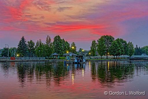 Rideau Canal Sunrise_35316-20.jpg - Photographed at the canal basin in Smiths Falls, Ontario, Canada.
